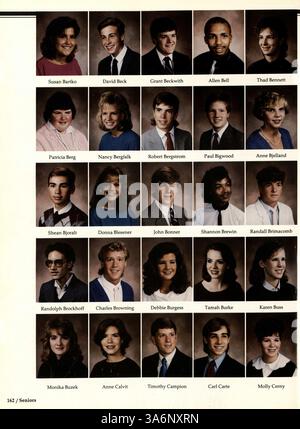 Das Wahian Jahrbuch 1987 der Washburn High School spiegelt die Leistungen von Schülern, Athleten und Lehrkräften während des Schuljahres 1986-1987 wider und dokumentiert Schulveranstaltungen und außerschulische Aktivitäten. Stockfoto