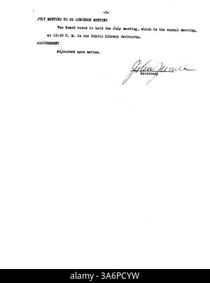 Die Minneapolis Public Library Board Meetings von 1932 zeigen Diskussionen über Bibliotheksdienste, Gemeindekontakte und Steuerstrategien während der Großen Depression. Stockfoto