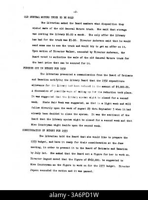 Das Sitzungsprotokoll 1932 dokumentiert die Entscheidungen des Minneapolis Public Library Board über Budgetierung, Bibliotheksdienste und öffentliches Engagement angesichts der wirtschaftlichen Herausforderungen der Großen Depression. Stockfoto