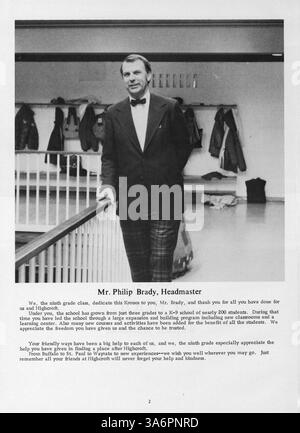 Dieses Jahrbuch erinnert an das Schuljahr 1973-1974 an der Highcroft Country Day School, einer unabhängigen Bildungseinrichtung, die später mit den Blake Schools fusionierte. Stockfoto