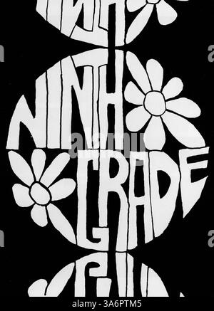 Dieses Jahrbuch der Highcroft Country Day School zeigt Studentenporträts, Lehrkräfte, Vereine und Sportarten aus dem akademischen Jahr 1972-1973. Stockfoto