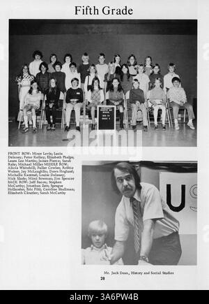 Das Jahrbuch 1973 der Highcroft Country Day School dokumentiert Schüler, Lehrkräfte, Vereine und Sport, bevor es mit Blake Schools zusammengeht. Stockfoto