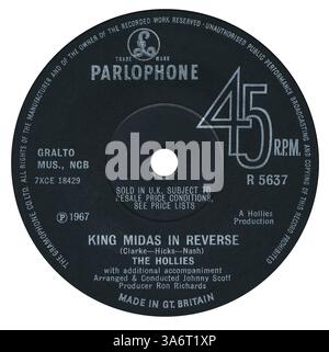 45 RPM 7' UK-Plattenlabel von King Midas in Reverse von The Hollies auf dem Label Parlophone ab September 1967. Geschrieben von Allan Clarke, Tony Hicks und Graham Nash. Arrangiert von Johnny Scott und produziert von Ron Richards. Stockfoto