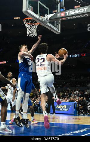 Mexiko-Stadt, Ciudad de Mexico, Mexiko. März 2025. Alex Schumacher #22 fährt während des Spiels der NBA G League gegen die Mexico City Capitanes in der Mexico City Arena in den Korb. Mexico City Capitanes schlägt Valley Sonnen 105-100. Am 25. März 2025 in Mexiko-Stadt. (Kreditbild: © Carlos Tischler/OKULARBOGEN via ZUMA Press Wire) NUR REDAKTIONELLE VERWENDUNG! Nicht für kommerzielle ZWECKE! Stockfoto