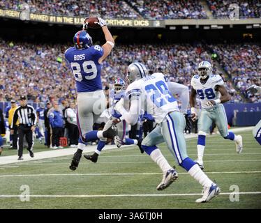 2. November 2008: Die New York Giants Kevin Boss macht im ersten Quartal einen Touchdown gegen die Dallas Cowboys. Die Giants besiegten die Cowboys 35-14 im Giants Stadium in East Rutherford, New Jersey am Sonntag, den 2. November 2008. (David L. Pokress/Newsday/MCT) (Kreditbild: © David L. Pokress/MCT/ZUMAPRESS.com) Stockfoto