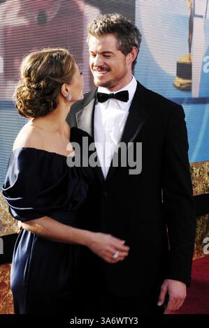 SEPTEMBER 2007 - K54686.2007 59TH PRIMETIME EMMY AWARDS ANKUNFT AM . SCHREIN AUDITORIUM, LOS ANGELES CA. 16. 9. 2007. COVERUP PROD- 2007.REBECCA GAYHEART UND ERIC DANE(Bild: © Globe Photos/ZUMAPRESS.com) Stockfoto