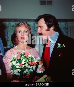 12. Juli 2006 - SHIRLEY JONES mit MARTY INGELS am Empfang 1977.G5291B. NATE CUTLER-(Kredit-Bild: © Globe Photos/ZUMAPRESS.com) Stockfoto