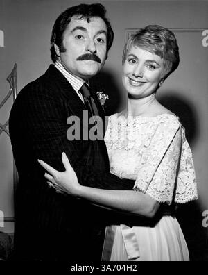12. Juli 2006 - SHIRLEY JONES mit MARTY INGELS. NATE CUTLER-(Kredit-Bild: © Globe Photos/ZUMAPRESS.com) Stockfoto