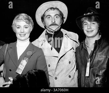 12. Juli 2006 - SHIRLEY JONES mit MARTY INGELS und RYAN CASSIDY 1988.A3478-10. NATE CUTLER-(Kredit-Bild: © Globe Photos/ZUMAPRESS.com) Stockfoto