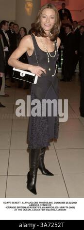 Februar 2001 - London, Großbritannien - ©DAVE BENETT ALPHA/ DM043395 25.02.2001.AMANDA DONOHOE.-ORANGE BRITISH ACADEMY FILM AWARDS 2001 (BAFTA 2001).AT THE ODEON, LEICESTER SQUARE, LONDON(Credit Image: © Globe Photos/ZUMAPRESS.com) Stockfoto