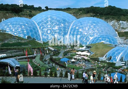 Januar 2011 - K33395 EDEN-PROJEKT, GROSSBRITANNIEN. BIOME DES EDEN-PROJEKTS. PAUL QUAYLE/ 2003(Bild: © Globe Photos/ZUMAPRESS.com) Stockfoto