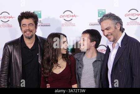 Oktober 2014 - Rom, Italien - der Ausguss von „Escobar Paradise Lost“ nimmt an einem Fotoanruf für RFF 2014 Teil. (Foto: © Evandro Inetti/ZUMA Wire) Stockfoto