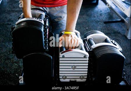 Februar 2015 - Tampa, Florida, USA - WILL VRAGOVIC | TIMES. Tampa Bay Rays startet Pitcher Chris Archer während eines Spring Training Prep Workouts im Performance Compound in der Cypress Street in Tampa am Donnerstag, den 12. Februar 2015. (Bild: © will Vragovic/Tampa Bay Times/ZUMA Wire) Stockfoto