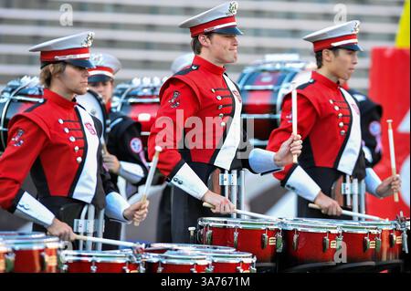 10. November 2012: Raleigh, North Carolina, USA – die North Carolina State Wolfpack Band tritt vor dem heutigen Spiel auf. NC State besiegt Wake Forest 37-6 im Carter-Finley Stadium in Raleigh, North Carolina. (Bild: © Anthony Barham/ZUMAPRESS.com) Stockfoto