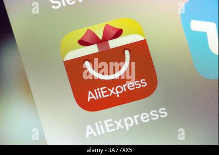 OSTRAVA, TSCHECHIEN - 27. JULI 2024: Chinesische AliExpress-Shopping-App zum Kauf in China Stockfoto