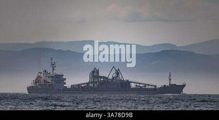 Schiff in der Straße von Juan de Fuca in der Salish-See Stockfoto