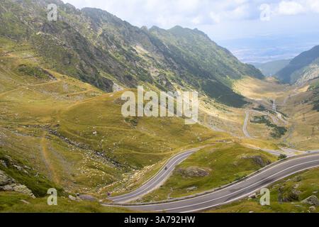 Blick auf die Fagaras Berge und Transfagarasan vom Balea See, Sibiu, Rumänien Stockfoto