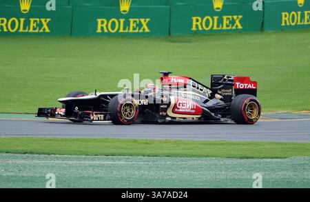 17. März 2013 – Melbourne, Victoria, Australien – Kimi RÃ¤ikkÃ¶nen (FIN) vom Lotus F1-Team fuhr am vierten Tag des Formel-1-Grand Prix 2013 in Melbourne, Australien mit dem Renault RS27-2013. (Kreditbild: © Theo Karanikos/ZUMAPRESS.com) Stockfoto