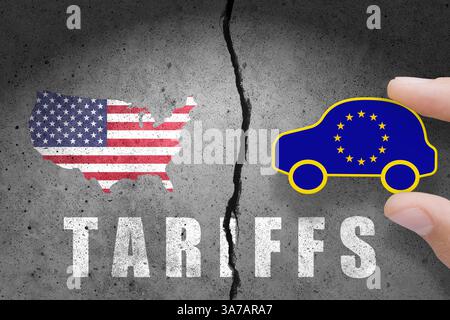 Fahnenkarte der USA, gemalt auf einer gerissenen Wand. Europa Union und Vereinigte Staaten von Amerika Handel und Zölle Krieg. Stockfoto