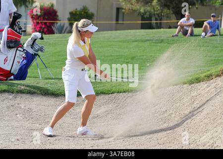April 2013 - Rancho Mirage, Kalifornien, USA - LPGA Pro, SUZANN PETTERSEN während des Celebrity Pro-am beim Kraft Nabisco Championship LPGA Golf im Mission Hills Country Club. (Bild: © Dane Andrew/ZUMAPRESS.com) Stockfoto