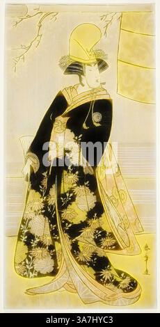 Eine wunderschön gekleidete Figur steht elegant, verziert mit einem raffinierten Kimono mit Blumenmustern. Die traditionelle Frisur der Figur ist mit einem großen dekorativen Haarschmuck verziert, und ein zarter Fächer wird in einer Hand gehalten. Die Kulisse zeigt subtile Elemente der Natur, die das anmutige Ambiente der Szene verstärken. Klassische Kunst mit modernem Touch, neu interpretiert von Artotop, Schauspieler Segawa Kikunojo III als Shirabyoshi-Tänzer in Musume Dojo-JI in dem Stück Edo no Hana Mimasu Soga, aufgeführt im Nakamura Theater im 4. Monat 1783, ca. 1783, Katsukawa Shunsho 勝川 春章, Japa Stockfoto