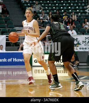 16. November 2012: Honolulu, HI, Vereinigte Staaten von Amerika - 16. November 2012: Toni Kokenis #31 beim Jack in the Box Rainbow Wahine Classic gegen die Baylor Bears im Stan Sheriff Center in Honolulu, HI. (Bild: © Michael Sullivan/Cal Sport Media/ZUMAPRESS.com) Stockfoto