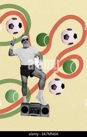 Zine kreative vertikale Foto-Collage von glücklichen alten Sportlern Stand Boombox Spieler halten Fußball Ball Match sportliches Spiel Hallo Stockfoto
