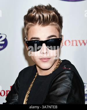 Dez. 2012 - Philadelphia, PA, USA - nur Verkauf WWW.ACEPIXS.COM....US....5. Dezember 2012, Philadelphia, PA..... Justin Bieber beim Q102's Jingle Ball im Wells Fargo Center am 5. Dezember 2012 in Philadelphia, PA..... Mit der Linie: Famous/ACE Pictures ACE Pictures, Inc... Tel.: 646 769 0430..E-Mail: info@acepixs.com..www.acepixs.com (Kreditbild: © Famous/Ace Pictures/Ace Pictures/ZUMAPRESS.com) Stockfoto