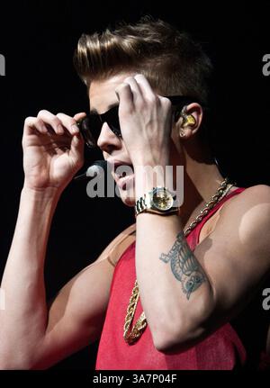 Dez. 2012 - Philadelphia, PA, USA - nur Verkauf WWW.ACEPIXS.COM....US....5. Dezember 2012, Philadelphia, PA..... Justin Bieber beim Q102's Jingle Ball im Wells Fargo Center am 5. Dezember 2012 in Philadelphia, PA..... Mit der Linie: Famous/ACE Pictures ACE Pictures, Inc... Tel.: 646 769 0430..E-Mail: info@acepixs.com..www.acepixs.com (Kreditbild: © Famous/Ace Pictures/Ace Pictures/ZUMAPRESS.com) Stockfoto