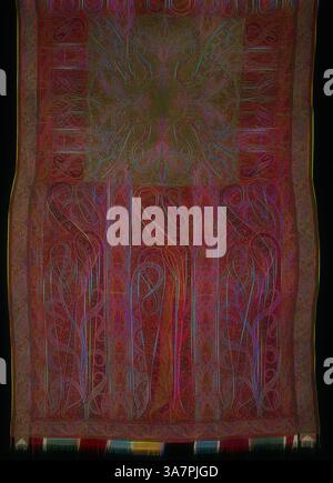 Ein reich gemusterter Stoff mit komplizierten Blumenmotiven und ineinander verschlungenen Reben zeigt eine Mischung aus lebendigen Farben, die ein optisch eindrucksvolles Design schaffen. Die Komposition ist voller kunstvoller Details und einem Sinn für Tiefe, die zu einer genaueren Betrachtung ihrer Kunstfertigkeit einladen., Klassische Kunst mit modernem Twist neu interpretiert von Artotop, Long Shawl, 1840/45, Indien, Indien, Wolle, doppelt ineinandergreifendes 2:2-S-Twill-Gewebe, in rechteckigen Abschnitten gewebt, angefügte Harlequin-Laschen aus stückförmigen Köpergeweben, mit Pfeiler, flach- und Stielstichen bestickt, Hauptkettfransen Stockfoto