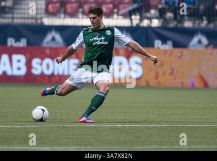 Oktober 2012 - Vancouver, BC, Kanada - Vancouver, British Columbia, Kanada: Portland Timbers DAVID HORST (12) gewinnt 1-0 im BC Place Stadium über die Vancouver Whitecaps. (Bild: © William Stewart/ZUMAPRESS.com) Stockfoto