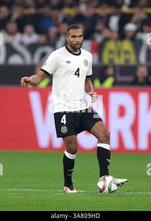 Dortmund, Deutschland. März 2025. Jonathan Tah aus Deutschland beim Spiel der UEFA Nations League Deutschland gegen Italien im BVB Stadion Dortmund. Der Bildnachweis sollte lauten: Jonathan Moscrop/Sportimage Credit: Sportimage Ltd/Alamy Live News Stockfoto