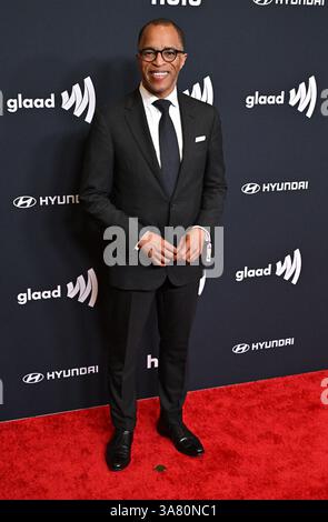 Beverly Hills, USA. März 2025. Jonathan Capehart kam am 27. März 2025 bei den 36. Jährlichen GLAAD Media Awards im Beverly Hilton Hotel in Beverly Hills, CA. © Starbuck/AFF-USA.com Credit: AFF/Alamy Live News Stockfoto
