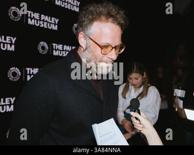 27. März 2025, New York, NY, Vereinigte Staaten: Seth Rogen besucht PaleyLive: An Evening mit Seth Rogen und Apple TV+'s „The Studio“ Special Preview Screening im Paley Museum in New York. Dinara Khairova/Photo Image Press/Zuma Press 27. März 2025. (Credit Image: © Photo Image Press via ZUMA Press Wire) NUR REDAKTIONELLE VERWENDUNG! Nicht für kommerzielle ZWECKE! Stockfoto
