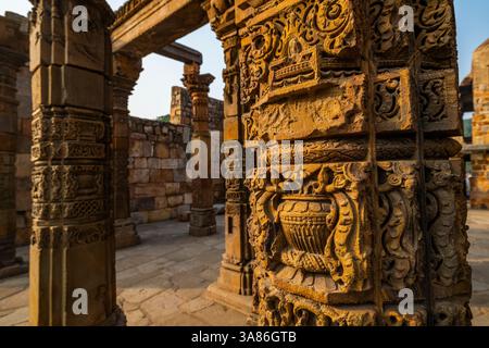 Qutb Minar Complex, UNESCO, Delhi, Indien Stockfoto