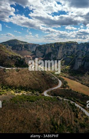 Meteora, altes heiliges Kloster von Rousanos Saint Barbara, UNESCO, Kalabaka, Griechenland Stockfoto