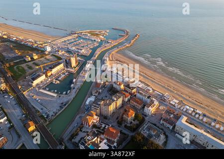Luftaufnahme der italienischen Stadt Senigallia Stockfoto