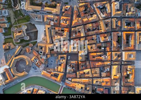 Luftaufnahme der italienischen Stadt Senigallia Stockfoto