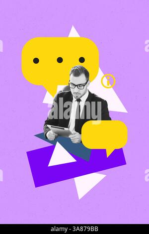 Zine kreative vertikale Foto-Collage des seriösen Geschäftsmannes halten Tablet-Typ Nachricht Bubble Benachrichtigung Korrespondenz Chat Stockfoto