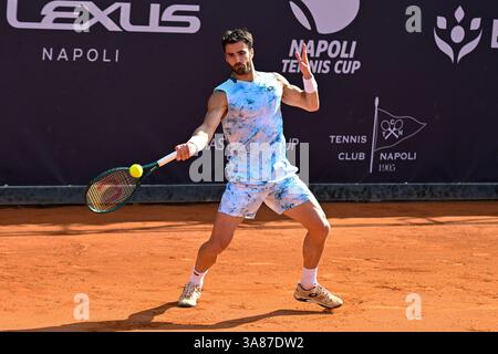 Neapel, Italien. März 2025. Andrea Pellegrino während des Spiels ATP Challenger Napoli Herren Singles Quarter am 28. März 2024 im Tennis Club in Neapel, Italien Credit: Independent Photo Agency/Alamy Live News Stockfoto