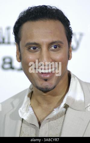 Juni 2007 – New York, NY, USA – 13. Juni 2007 – New York City, New York – Asif Mandvi. "Ein mächtiges Herz" im Ziegfeld Theater. Foto: Bill Lyons/AdMedia *** örtlicher Titel Stockfoto