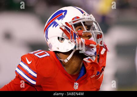 Am 12. November 2015 blickt Robert Woods (10) des Buffalo Bills Wide Receiver während des Spiels zwischen den Buffalo Bills und den New York Jets im MetLife Stadium in East Rutherford, New Jersey, zu. Die Buffalo Bills gewannen 22:17. Christopher Szagola/CSM(Bild: © Christopher Szagola/CSM via ZUMA Wire) Stockfoto