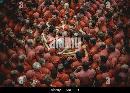 23. September 2017 - Barcelona, Katalonien, Spanien - die Casteller de Barcelona bilden während des Stadtfestes La Merce die Basis eines menschlichen Turms (Bild: © Matthias Oesterle Via ZUMA Wire) Stockfoto