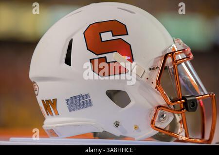 23. September 2017: Syracuse Orange Helm während des Spiels zwischen den LSU Tigers und den Syracuse Orange im Tiger Stadium in Baton Rouge, LA. LSU Tigers gewann 35:26. Stephen Lew/CSM(Credit Image: &Copy; Stephen Lew/CSM via ZUMA Wire) Stockfoto
