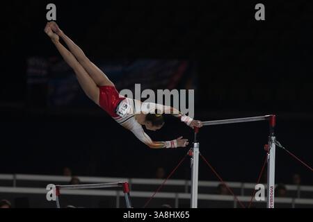 3. Oktober 2017: Turnerin Nina Derwael (BEL) tritt während der Qualifikation bei der 47. FIG-Weltmeisterschaft im Kunstturnen im Olympiastadion in Montreal an. Melissa J. Perenson/CSM(Kreditbild: &Copy; Melissa J. Perenson/CSM via ZUMA Wire) Stockfoto