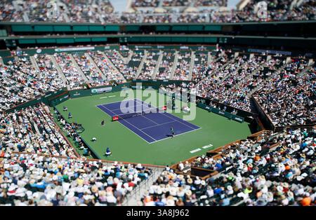 18. März 2017 Allgemeine Ansicht des Stadions 1 während des Spiels zwischen Jack Sock und Roger Federer aus der Schweiz während der BNP Paribas Open 2017 im Indian Wells Tennis Garden in Indian Wells, Kalifornien. Charles Baus/CSM(Kreditbild: &Copy; Charles Baus/CSM via ZUMA Wire) Stockfoto