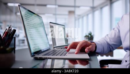 Rechtschreibprüfung Für Skriptvorlesung Und Satzgrammatik. Korrigieren Sie Fehler Stockfoto