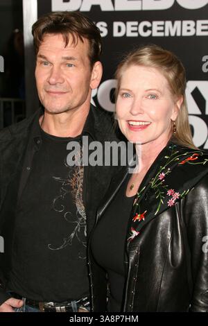 Dezember 2006 - Hollywood, CA, USA - 13. Dezember 2006 - Hollywood, Kalifornien. Patrick Swayze und Frau Lisa Niemi. „Rocky Balboa“-Weltpremiere im Grauman's Chinese Theatre. Foto: Byron Purvis/AdMedia Stockfoto