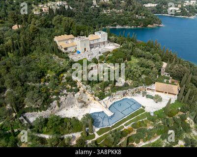 korfu, korfu, Griechenland. 15. März 2025: Achilleion Palace, Korfu, Griechenland. Stockfoto