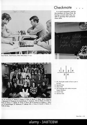 Die Ausgabe 1973 von Talons von der Cooper High School erfasst ein ganzes Jahr an Schülern und Dozenten Erfahrungen, sportlichen Höhepunkten, akademischen Erfolgen und Aktivitäten des Studentenclubs aus dem Schuljahr 1972-1973. Stockfoto